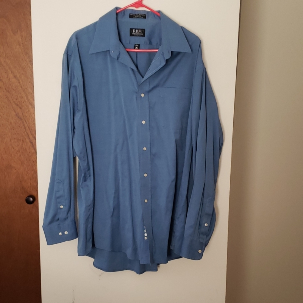 Men's dress shirt